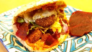 Sandwich Falafel Shamandar 🥰🥰 at Falafel Masters in Eindhoven