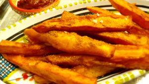 Sweet potatoes 🥔 😋 at Falafel Masters in Eindhoven