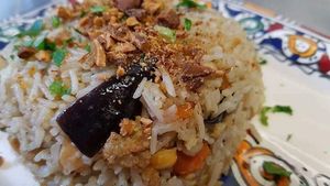 Weekend by FM..  Maklouba, 
Gekruide Arabische rijst met veel groente, inclusief salade arabica of soep van de dag en niet te vergeten falafel. 😊😊😊 at Falafel Masters in Eindhoven