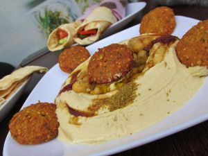 The Hummus Falafel plate at Old Damascus in Istanbul