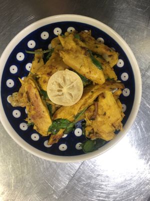 planted chicken en citroné at Maison Blunt in Zurich