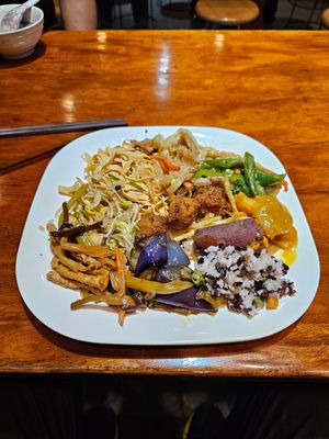  at LianBang SuShi 连邦素食. in Nanning