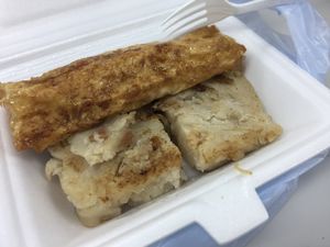 Bean curd rolls and turnip cakes at Affinity Vegetarian in Kowloon