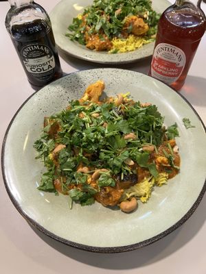 Tofu veggie curry with roasted cashews and sliced basmati rice  at Roots Kitchen in Turku