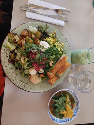 Brunch at Roots Kitchen in Turku