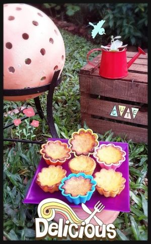 This is another typical food from here called Chipa Guasu (also in Guarani) is kind of a corn souffle, the traditional way is to make it with cow milk and cheese, and also eggs at Pink Cow in Asuncion