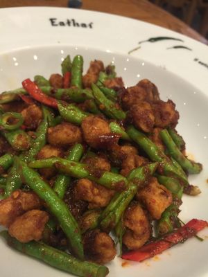 Stirfry Vegetables with Veggie Beef and String Beans at Khun Churn - Eathai in Bangkok