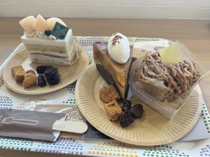   at Nanahako Macrobiotic Sweets in Osaka