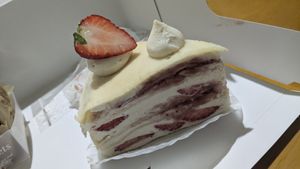  at Nanahako Macrobiotic Sweets in Osaka