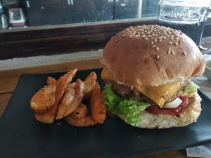 Hamburguesa at Vegattos in Mexico City