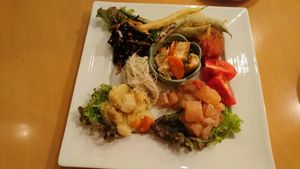mixed vegan starters  at Nagisa Warms in Otsu