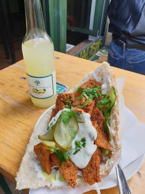  at Der Dicke Schmidt - Rudolf Leonhard Str in Dresden