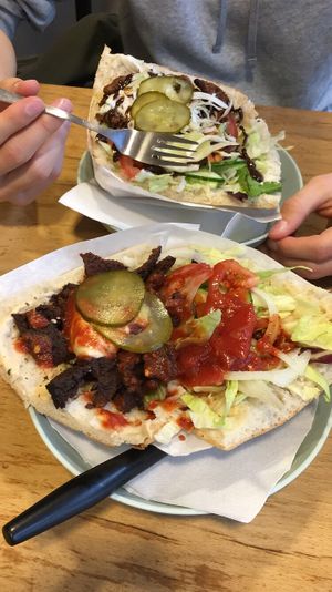 Döner mit Seitan (vorne) & Döner mit Gyros (hinten) at Der Dicke Schmidt - Rudolf Leonhard Str in Dresden