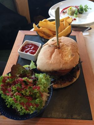 Beyond Meat Burger  at Naturhotel LechLife in Wangle