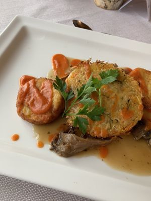 Gemüseleibchen mit Kartoffelpuffer at Naturhotel LechLife in Wangle