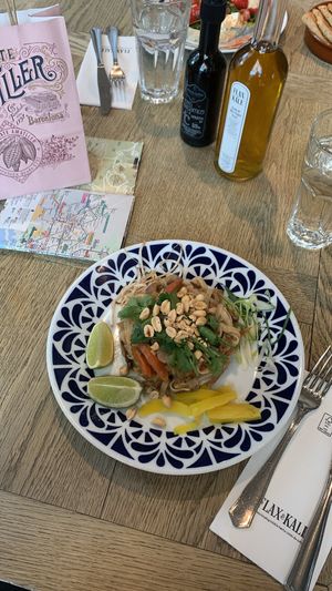   at Flax & Kale - Placa Castella in Barcelona