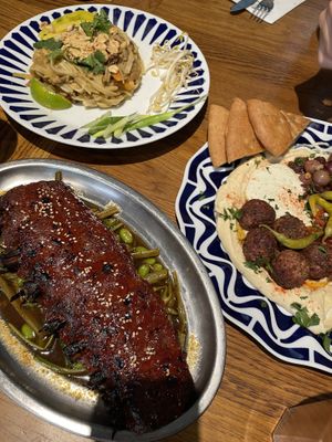 Everything  at Flax & Kale - Placa Castella in Barcelona