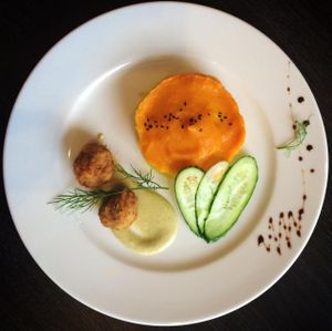 quinoa bombs with potato-pumpkin mash at Green Pumpkin in Riga
