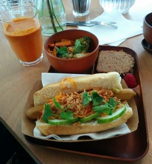 Menu at Le Tricycle in Paris