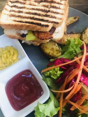 Vegan Toast at Veganka in Ankara