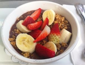 breakfast acai-bowl at Juice and Java in Miami Beach