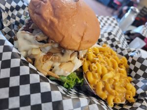 Vegan mozzarella burger to die for 😋🤤 at BBQ4Life in Boise