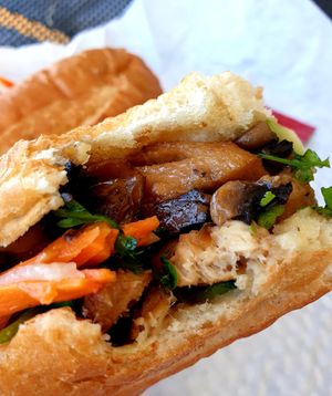  at Bun Me in Northridge