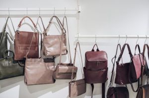 Leather Free Bags from Matt&Nat in our Essen Store -

DearGoods: vegan, fair, eco fashion
Friedrich-Ebert-Strasse 55, 45127 Essen at DearGoods Essen in Essen