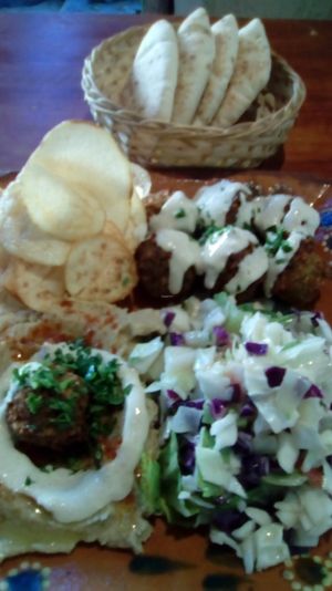 Plato completo at Falafel Nessya in Playa Del Carmen
