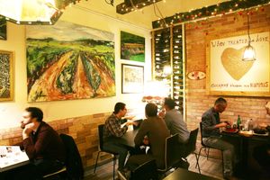 Special offers at Olive Tree Hummus Original in Budapest