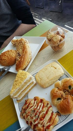 sweet potato cake, lemon scone, pizza, sablé! at The Bread Blue - Nogosan in Seoul