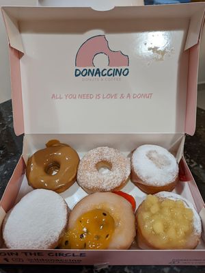 Vegan Donuts chosen  at Donaccino in Dubai