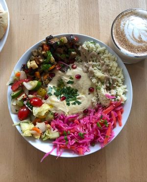 Hummus Bowl  at Mamacoffee in Prague