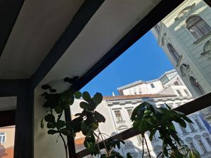  at Mamacoffee in Prague