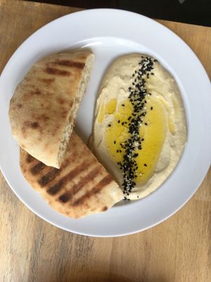 Hummus + pita at Mamacoffee in Prague
