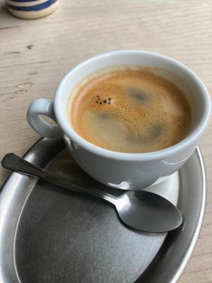  at Mamacoffee in Prague