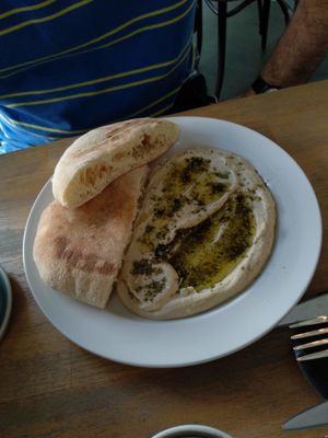 delicious hummus  at Mamacoffee in Prague