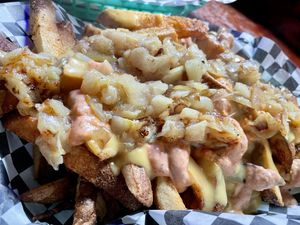 Animal fries   at Le Voyeur in Olympia