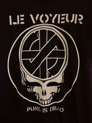   at Le Voyeur in Olympia