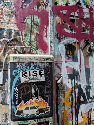  at Le Voyeur in Olympia