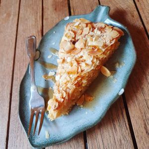 Vegan almond cake at Lavinia Good Food - Centrum in Amsterdam