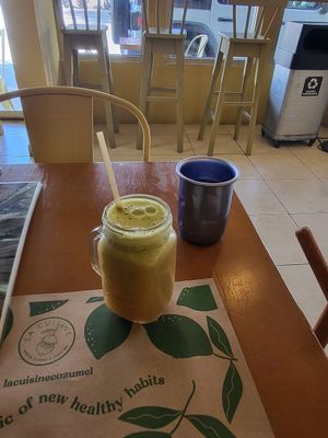 Drenador juice at La Cuisine in Cozumel