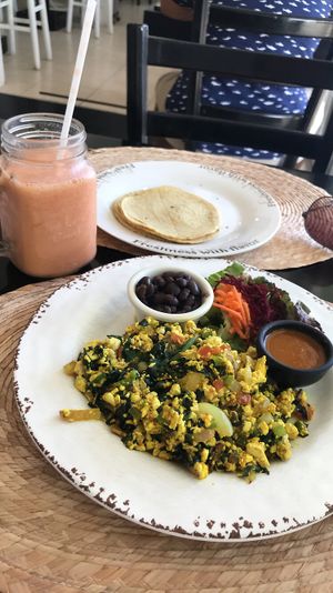 Tofu breakfast scramble at La Cuisine in Cozumel
