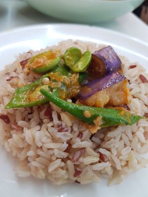 Best combination at Onn Vegetarian 安顺素食 in Central Singapore