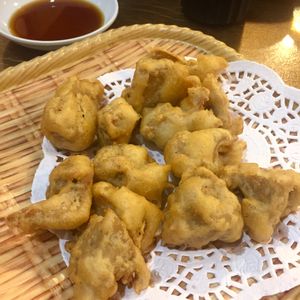 Fried “chicken” at Veggie Family 素食一家 in Kowloon