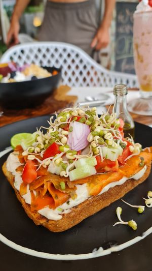Vegan Salmon on toast with cashew cream cheeze at Eat.Co in Koh Phangan
