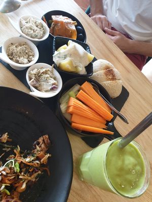 Mezze at Eat.Co in Koh Phangan