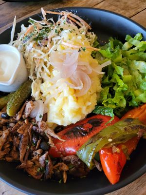Meaty bowl... Love this 😍😋 at Eat.Co in Koh Phangan