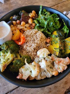 Harvest bowl... Nice to eat healthy sometimes at Eat.Co in Koh Phangan