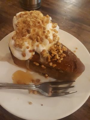Peanut butter almond cake at Eat.Co in Koh Phangan